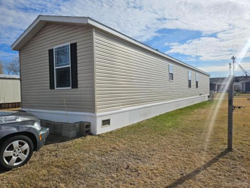 110 Calumel Avenue S, Thief River Falls, MN 56701