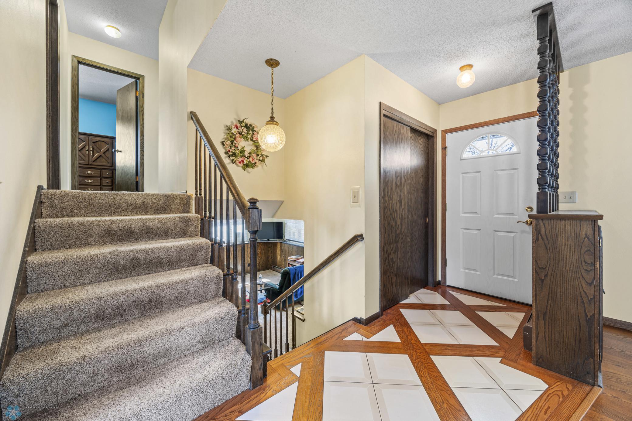 Entry & Staircase