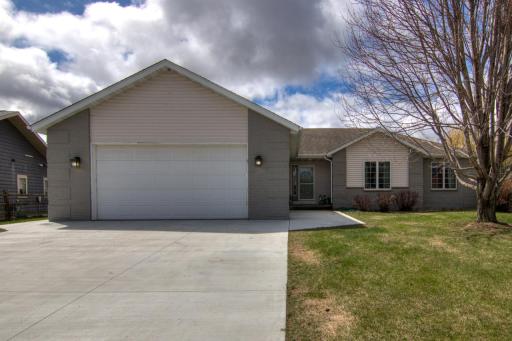 611 Circle Drive, Wabasha, MN 55981