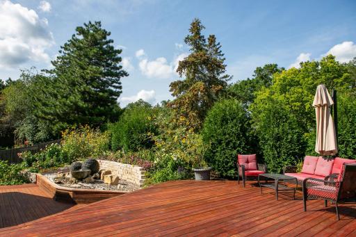 Another summer picture with all the perennials in bloom. Can you envision yourself here? It is gorgeous and not a lot to maintain either