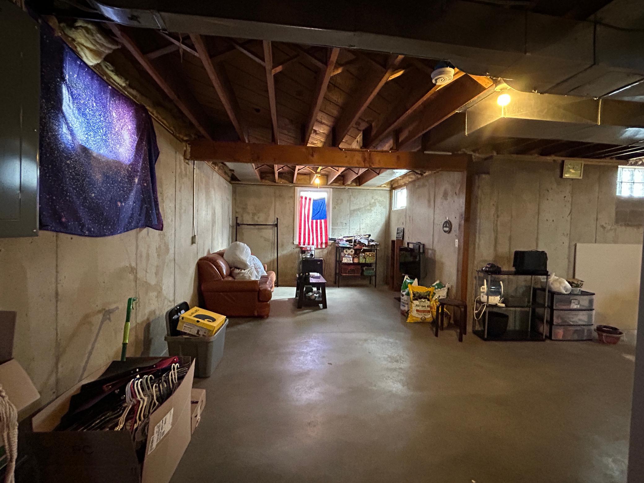 Unfinished Basement - Tall Ceilings.JPG