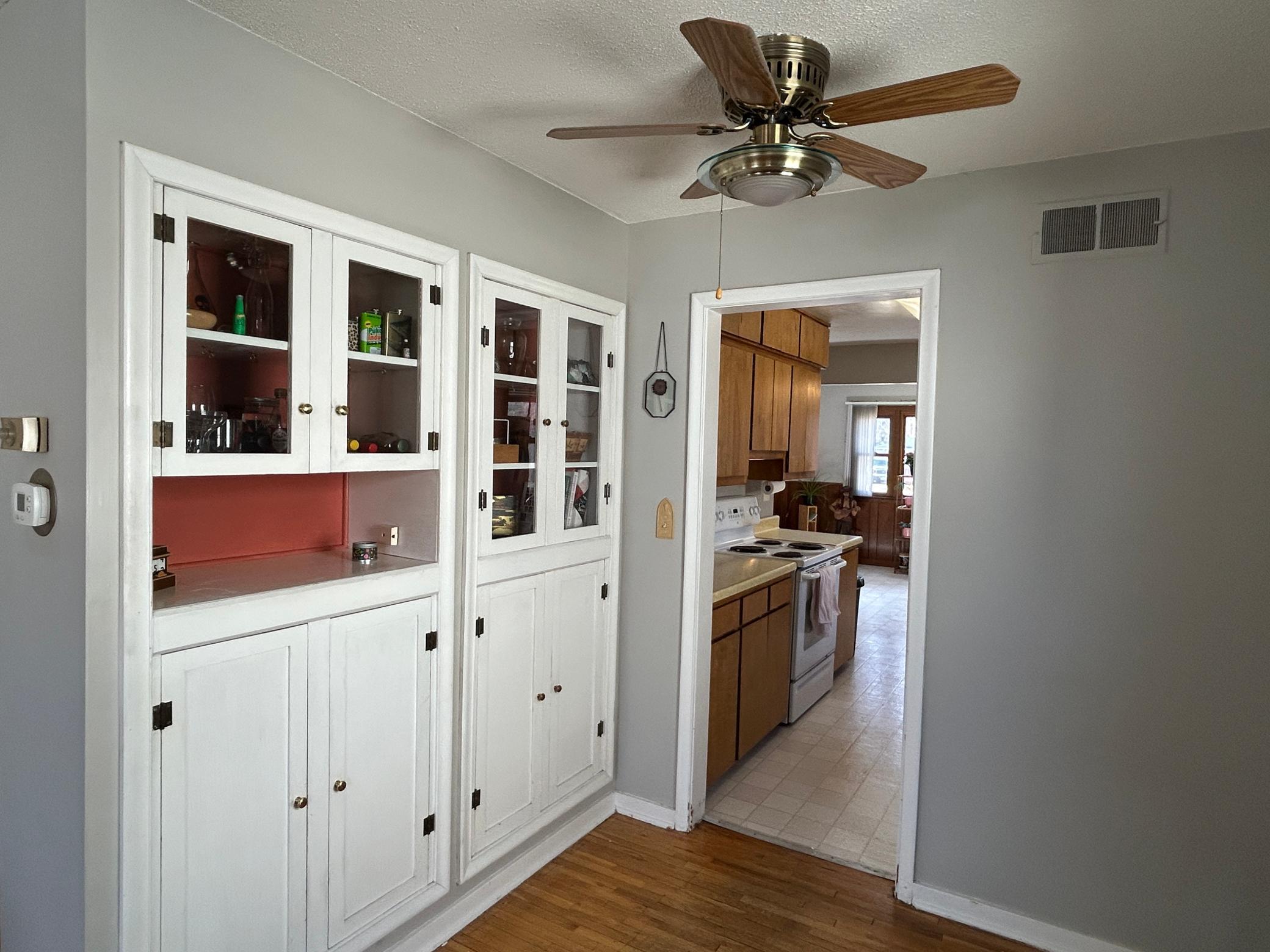 Pantry In Dining Area.JPG