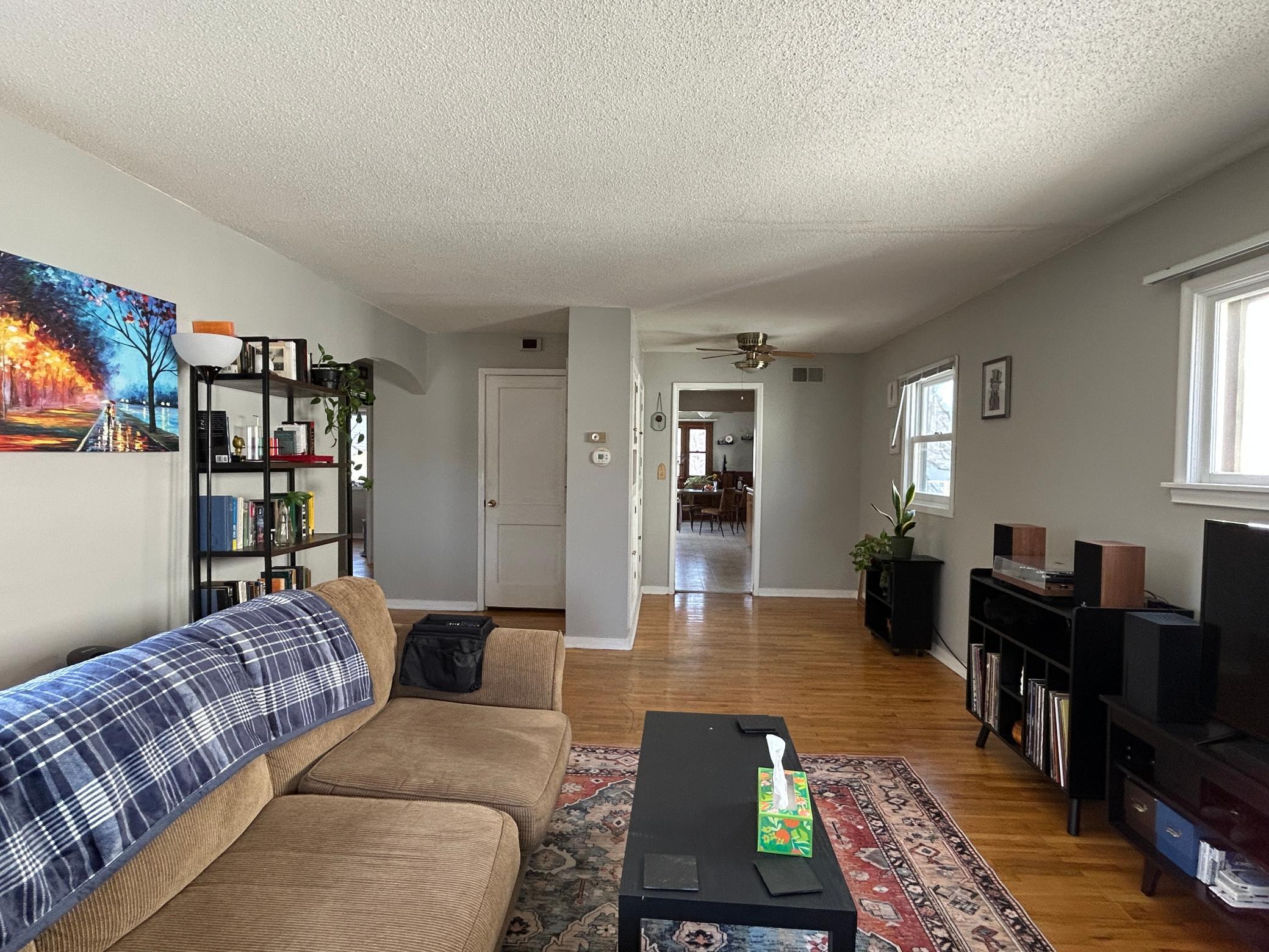Living Room.JPG