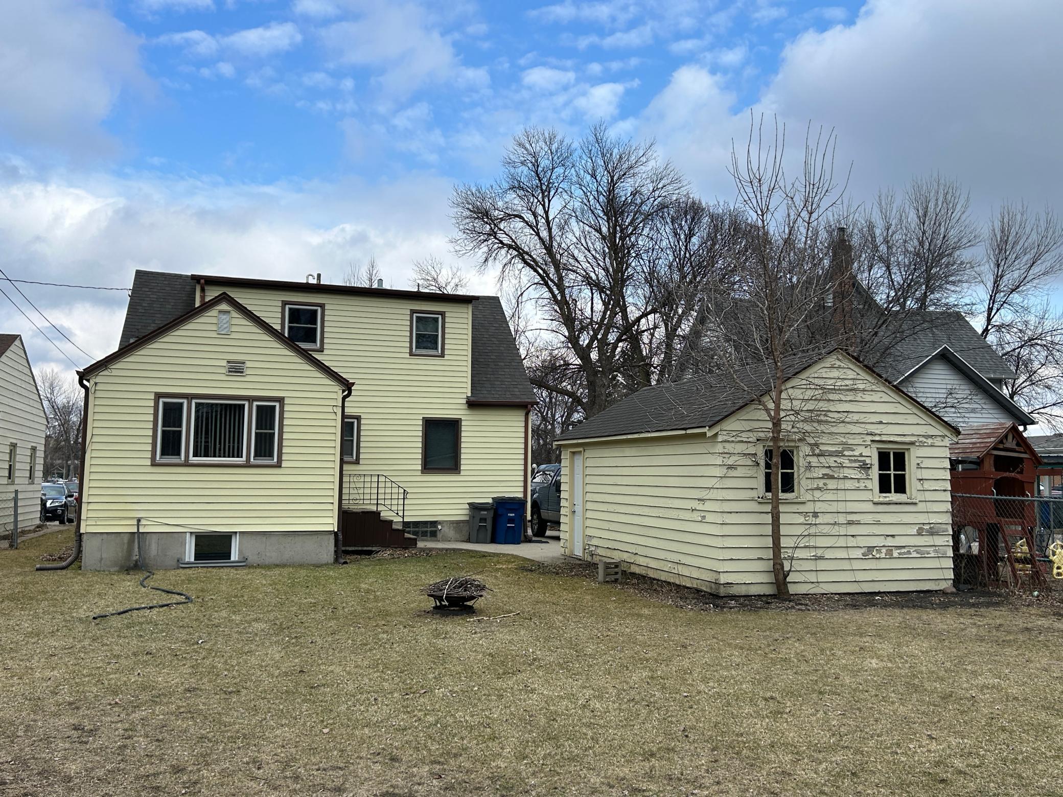 Large Yard.JPG