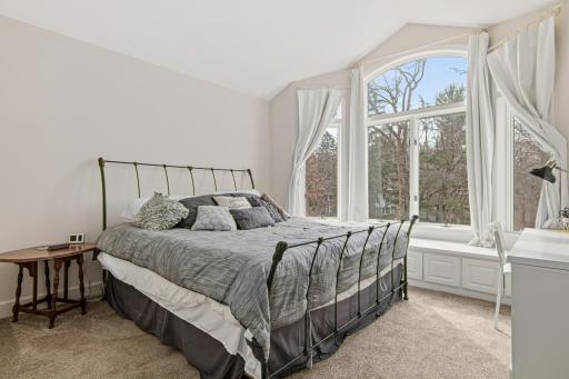 69 Locust Street, Saint Paul, MN 55115