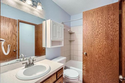8414 Yates Avenue N, Minneapolis, MN 55443