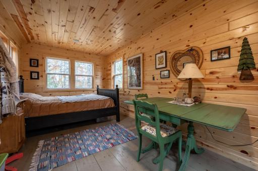 Cottage #2 Guest Room
