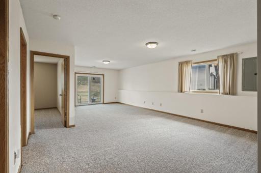 11095 187th Avenue NW, Elk River, MN 55330