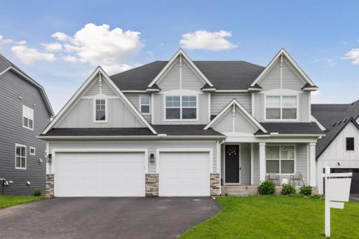 Only offered due to Relocation! Stunning Executive Home in Arbor Ridge | Woodbury Luxury Living in this 6-bedroom plus loft, 5-bath executive home offers over 4,000 sq ft of custom-designed living space.