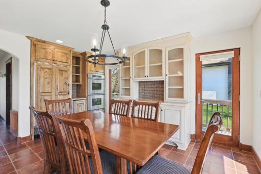 30 Willow Woods Drive, Excelsior, MN 55331