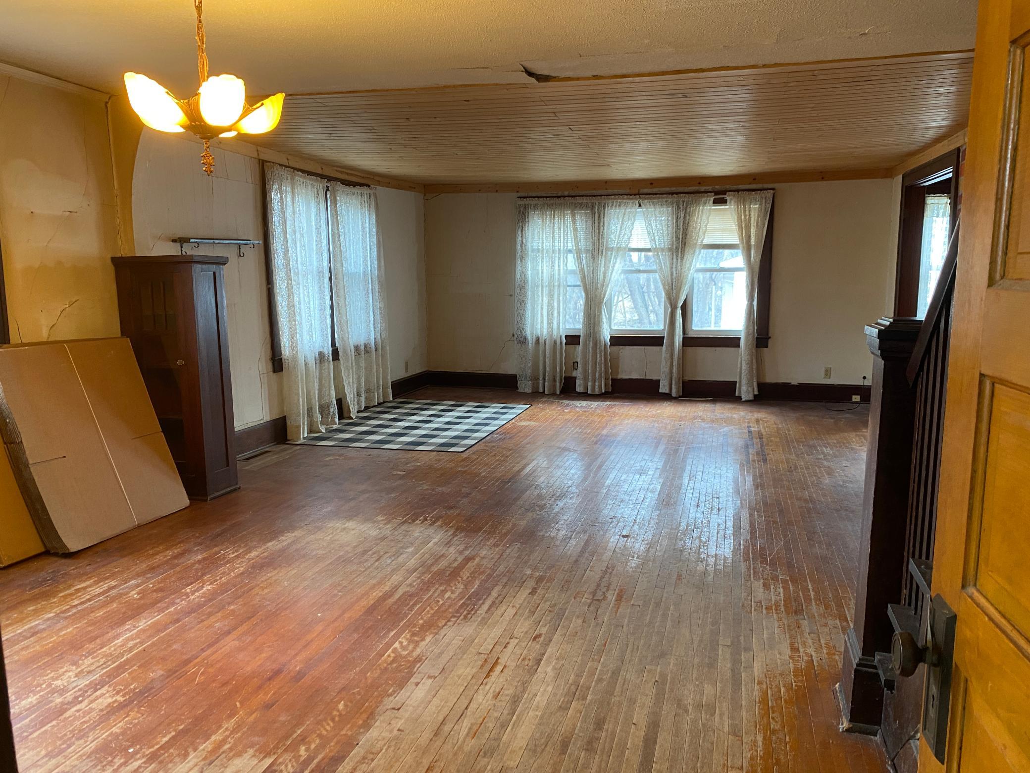 Formal Dining/Living Room