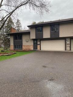 7707 York Lane N, Minneapolis, MN 55443