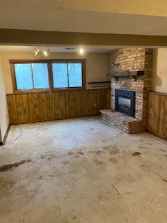 7707 York Lane N, Minneapolis, MN 55443