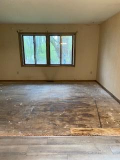7707 York Lane N, Minneapolis, MN 55443