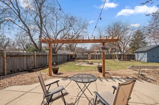 6041 Rhode Island Avenue N, Minneapolis, MN 55428