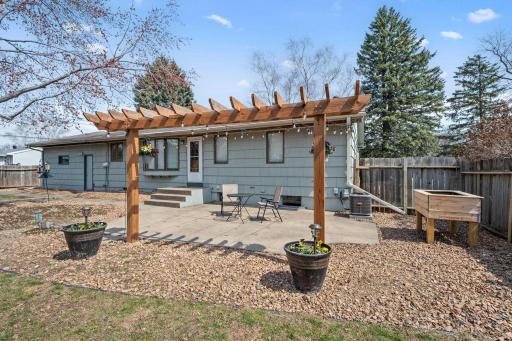 6041 Rhode Island Avenue N, Minneapolis, MN 55428