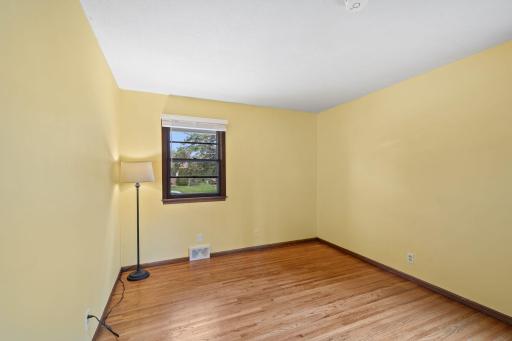 6041 Rhode Island Avenue N, Minneapolis, MN 55428