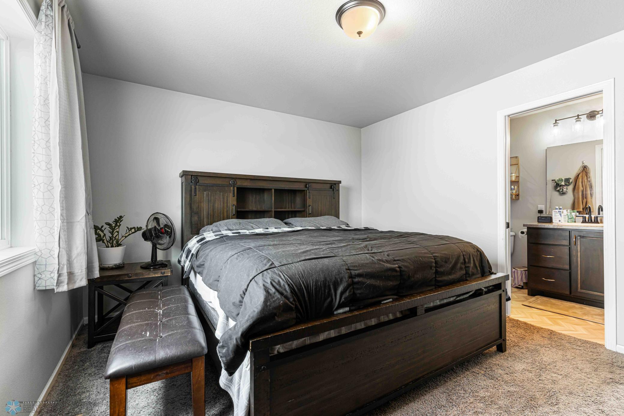 Master Bedroom.jpg