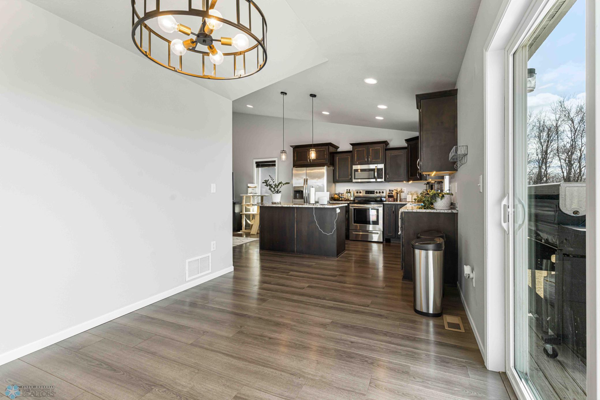 Dining Room.jpg