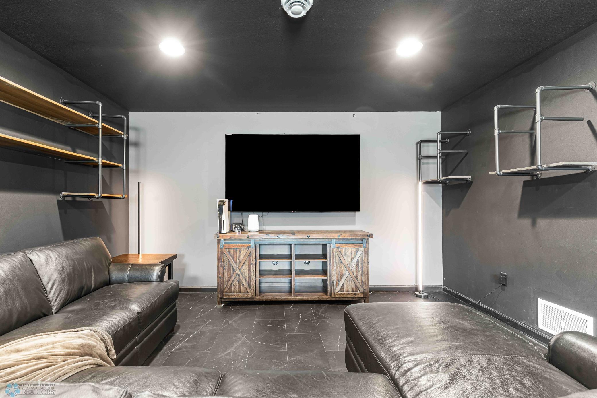 Family Room.jpg