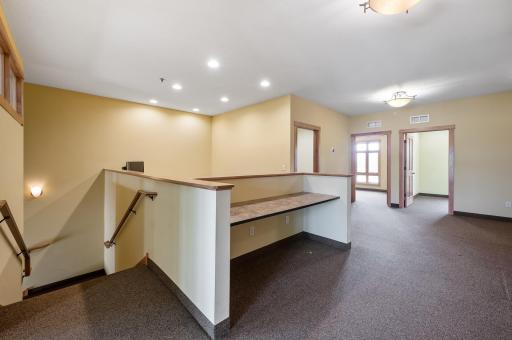 18200 45th Avenue N, 3, Plymouth, MN 55446