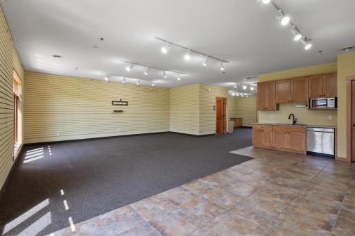 18200 45th Avenue N, 3, Plymouth, MN 55446
