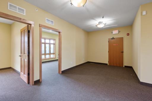 18200 45th Avenue N, 3, Plymouth, MN 55446
