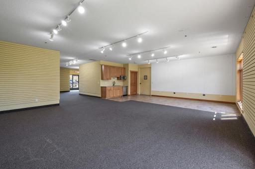18200 45th Avenue N, 3, Plymouth, MN 55446