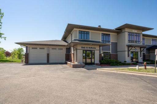 18200 45th Avenue N, 3, Plymouth, MN 55446