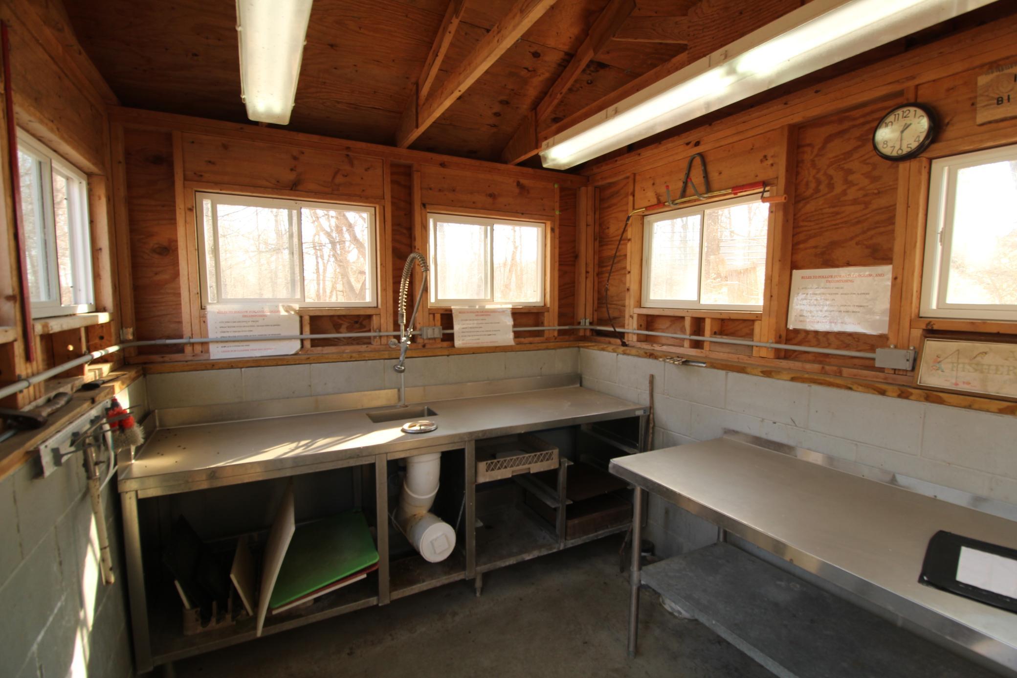 Fish Cleaning Station