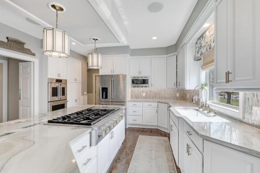 18125 Jannevar Court, Lakeville, MN 55044