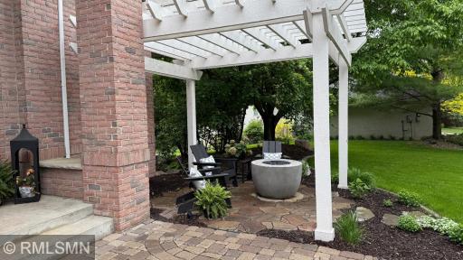 18125 Jannevar Court, Lakeville, MN 55044