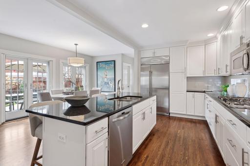 2778 Dean Parkway, Minneapolis, MN 55416