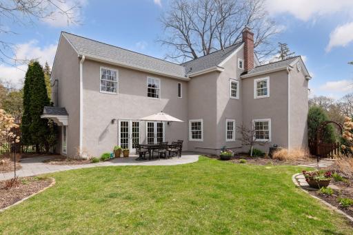 2778 Dean Parkway, Minneapolis, MN 55416