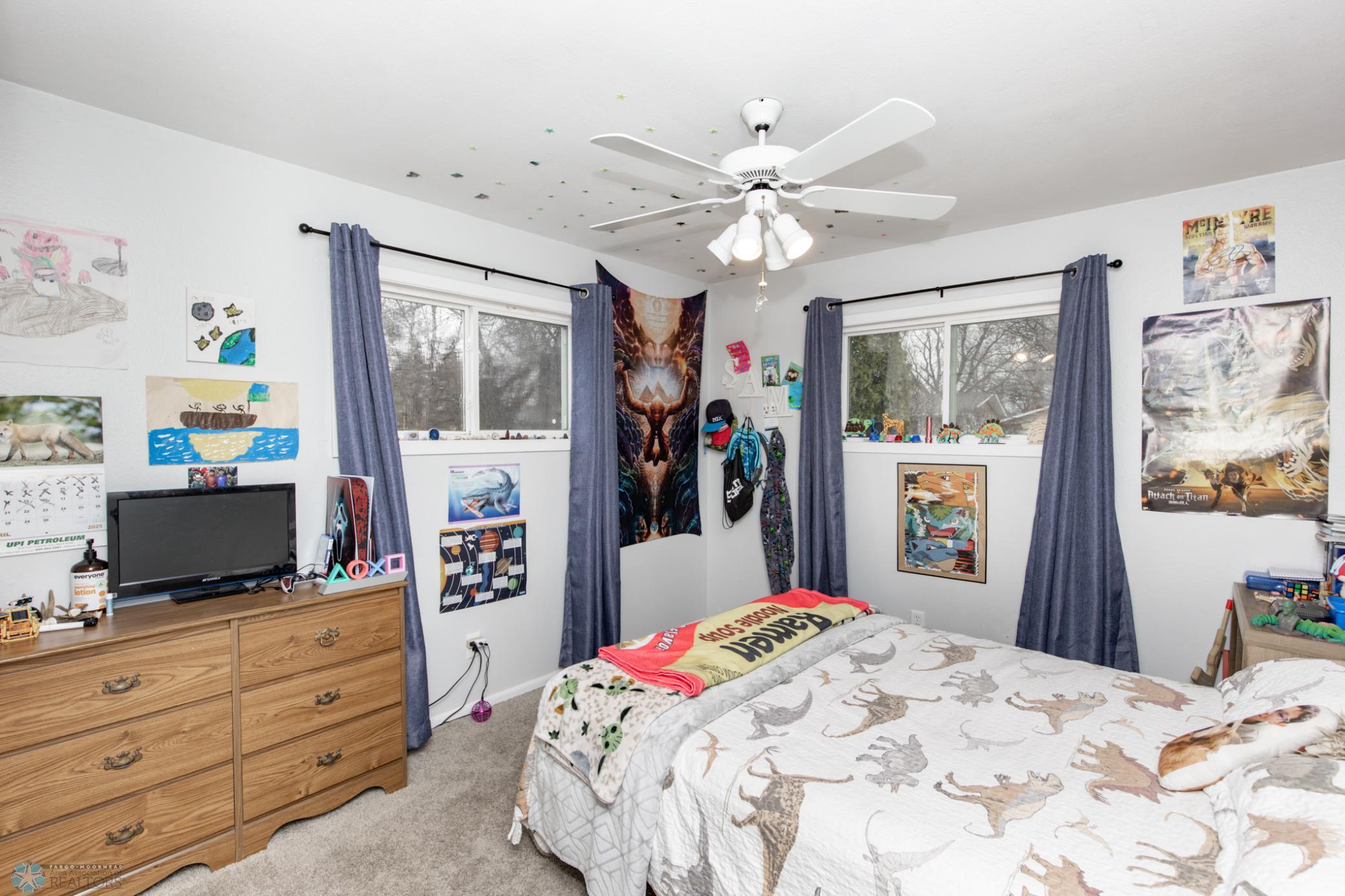 2nd Bedroom