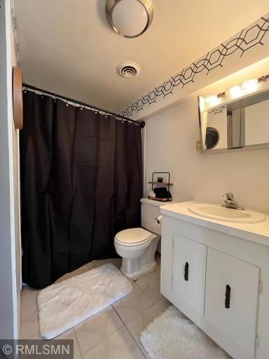 Full bath