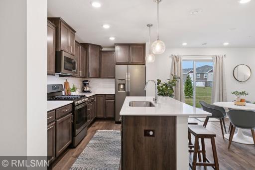 6115 Idler Circle S, Cottage Grove, MN 55016