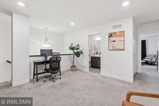 6115 Idler Circle S, Cottage Grove, MN 55016