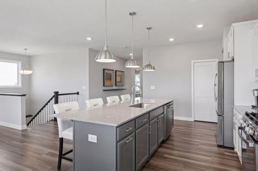 606 Blue Heron Circle, Jordan, MN 55352