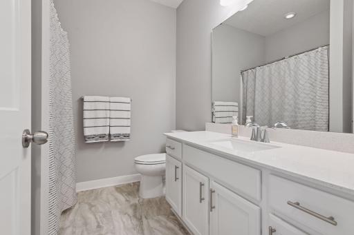606 Blue Heron Circle, Jordan, MN 55352