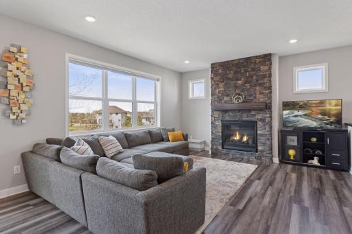 606 Blue Heron Circle, Jordan, MN 55352