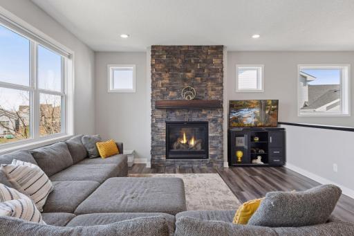 606 Blue Heron Circle, Jordan, MN 55352