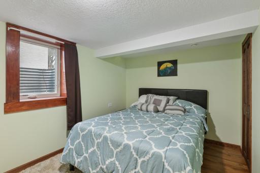 4912 W Upland Crest, Minneapolis, MN 55421