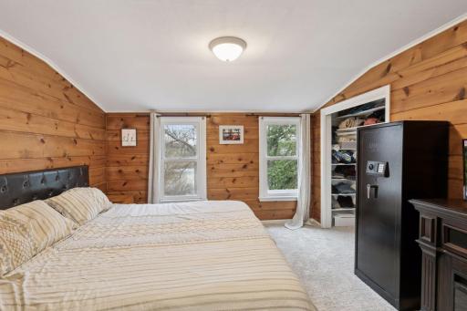 4912 W Upland Crest, Minneapolis, MN 55421