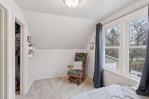 4912 W Upland Crest, Minneapolis, MN 55421