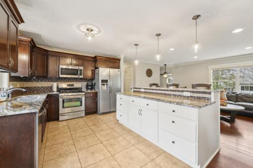 16210 Woodland Lane, Minnetonka, MN 55345