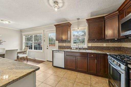 16210 Woodland Lane, Minnetonka, MN 55345