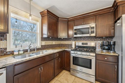 16210 Woodland Lane, Minnetonka, MN 55345