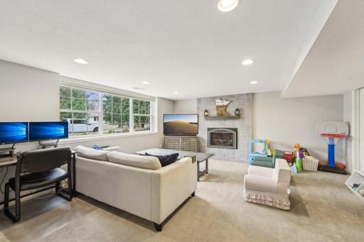 16210 Woodland Lane, Minnetonka, MN 55345