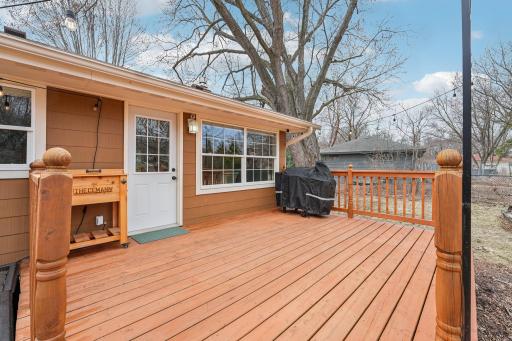 16210 Woodland Lane, Minnetonka, MN 55345